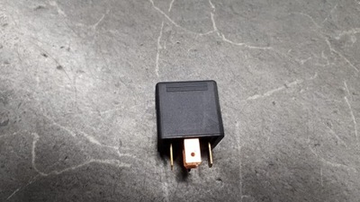 0332209156 реле mercedes w638 фото №1