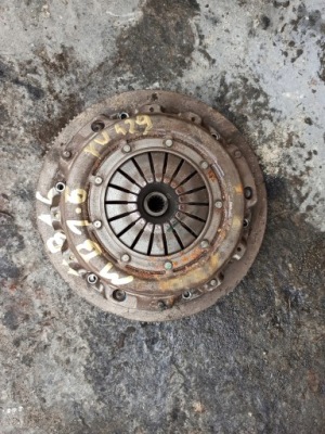 Opel meriva b 1.6 сцепление колесо двухмассовый yw429 фото №1