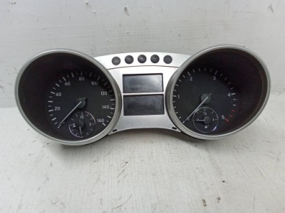 Счетчик mercedes-benz ml w164 a2519003300 фото №1