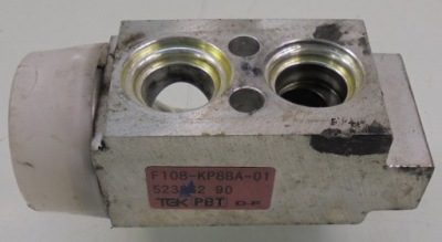 Hyundai i20 11 r 1.2 клапан розширювальний кондиціонера eu фото №1