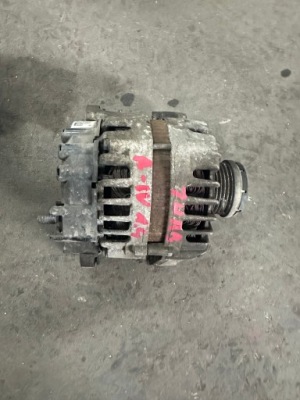 Opel astra генератор 13588290 фото №1