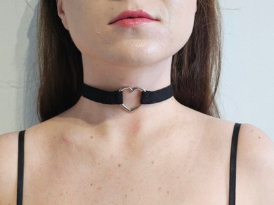 Choker z serduszkiem