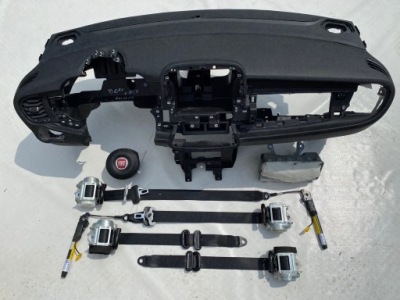 Fiat 500x панель приладів панель приладів консоль подушки безпеки ремені фото №1