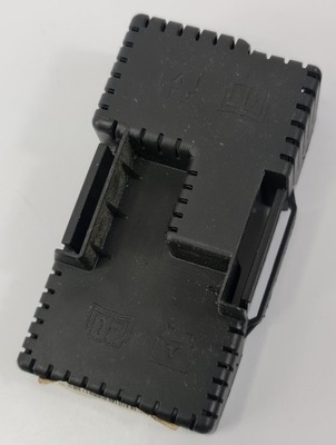 Основание коробка предохранителей volvo xc70 фото №1