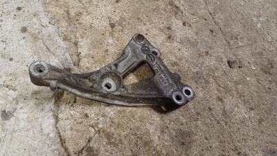 Mini cooper r56 1.6 b кронштейн двигателя 7580781 фото №1