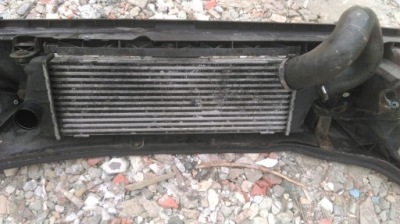 Renault traffic opel vivaro інтеркулер 1.9 dci фото №1