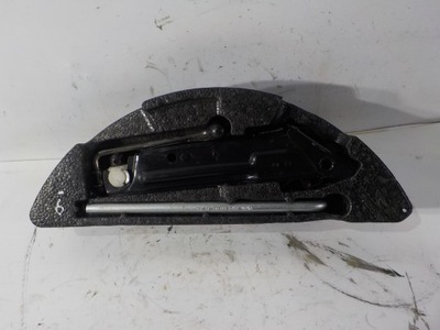 Mini cooper r55 clubman набор ремонтный домкрат ключ 6781465 фото №1