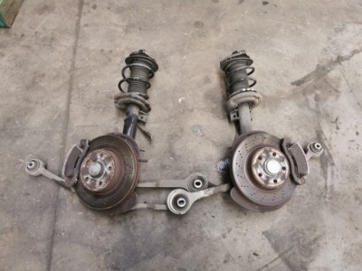 Mercedes w204 2.2 cdi амортизаторна стійка поворотний кулак ліва фото №1