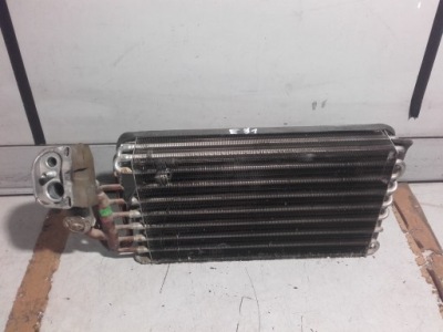 Bmw 8 e31 випарник кондиціонера 8362851 фото №1