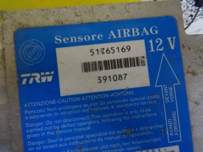 Модуль датчик подушка безпеки fiat idea 51765169 nr609 фото №1