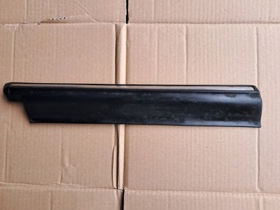 Молдинг правый задняя mercedes w123 coupe 1236904480 фото №1