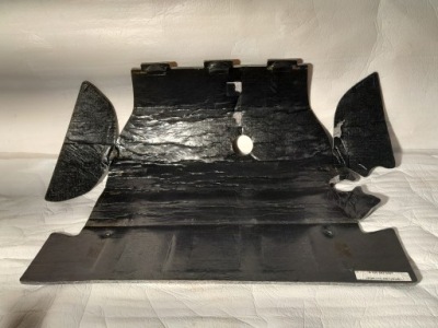 Mercedes sl500 r230 защита бака топлива a2306820341 фото №1