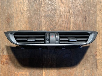 Alfa romeo stelvio решітка обдув середня фото №1