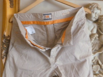 HUGO BOSS ORANGE-R-33/34-PAS-87CM-SLIM FIT CHINOS.