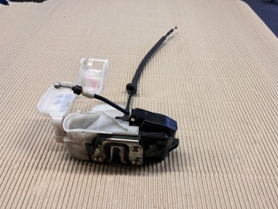 Kia ceed i замок двері правий перед europa 7 pin фото №1