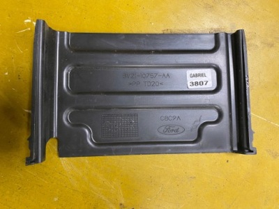 Резиновый элемент основание под аккумулятор for fiesta mk8 1.0 eb фото №1