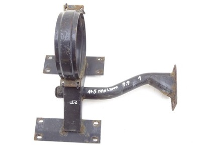 Man l2000 le кронштейн крила правий перед 17,5 фото №1