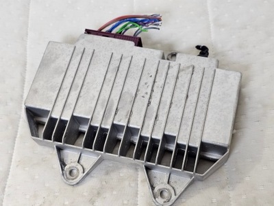 Усилитель радио 95b035223 porsche macan фото №1