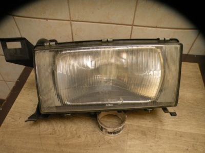Volvo 740 82-88 фара лівий лампа фото №1