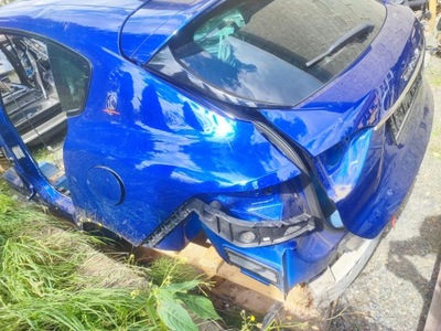 Maserati levante крила чверть ліва задня фото №1