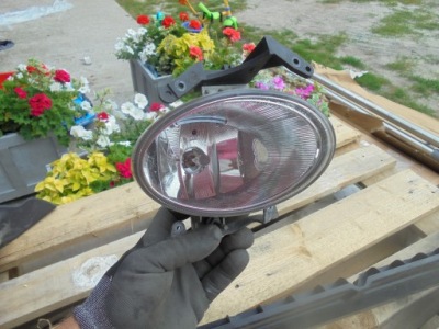 Протитуманна фара правий hyundai santa fe 06-09 фото №1