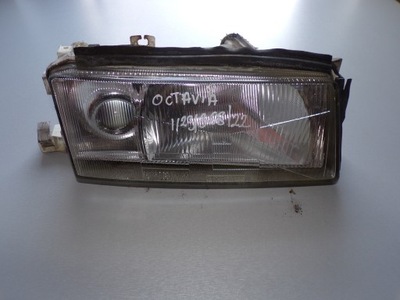 Lampa przednia prawa el soczewka Skoda Octavia I