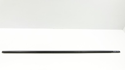 Volvo c30 молдинг ущільнювач двері правий перед фото №1