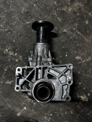 3 hyundai tucson ii міст передній перед tg10v1804 фото №1