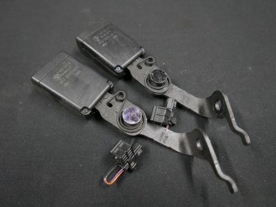 Bmw g31 зачіп кліпса пряжка поперечина правий задня фото №1