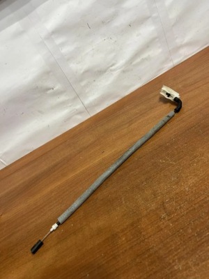 Трос bmw 1 e81 d2366 дизель 2008 фото №1