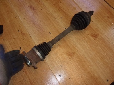 Skoda fabia ii привідний вал ліва короткий 1.4 tdi фото №1