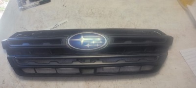 Subaru outback решітка радіатора решітка радіатора gg210-19400 фото №1