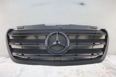 Решётка радиатора mercedes sprinter 910 907 a9108800000 a9108852600 фото №1