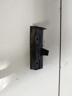 Bmw 1 e88 петля поріг 7177796 фото №1