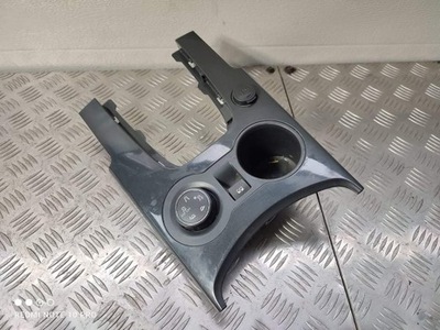 Peugeot 3008 панель переключатель фото №1