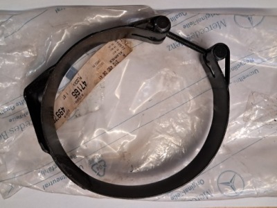 Хомут катализатора mercedes w210 a2104900841 фото №1