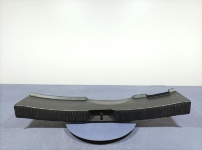 Mazda cx-7 накладка порог поперечина багажника задний fh446889x фото №1