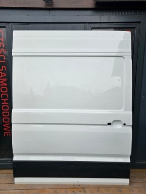 Vw crafter 2 2 man tge дверей праве  зсувні фото №1