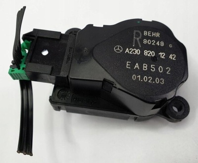 Моторчик обігрівача mercedes sl r230 a2308201242 фото №1