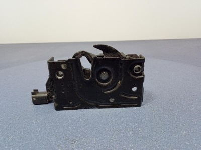 Ford mustang mach-e замок капот lj8a16700ad фото №1