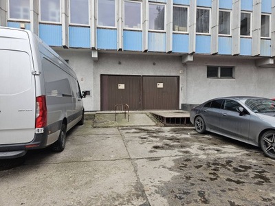 Magazyny i hale, Pabianice, 177 m²