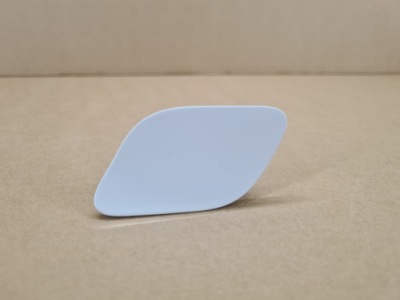 Левая заглушка распылителя бампера xc40 цвет 614 фото №1