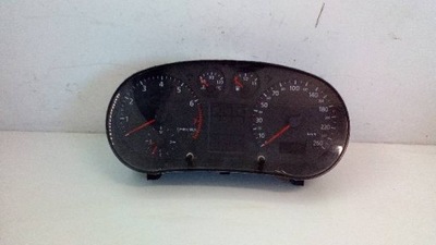 ПРИБОРНАЯ ПАНЕЛЬ AUDI A3 8L 1,6 B 8L0919860E