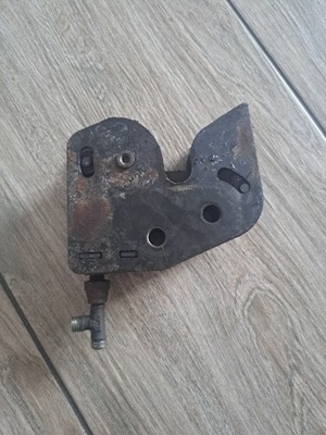 Замок кронштейн кабины правый lub левый renault magnum dxi фото №1