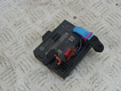 Audi модуль блок керування двері 8k0959793q фото №1