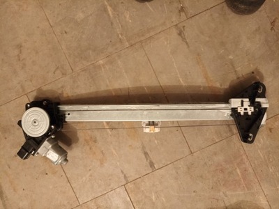 Підйомник скло honda civic ufo viii правий задня фото №1