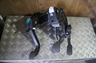 Комплект педалей master iii 180101626r фото №1