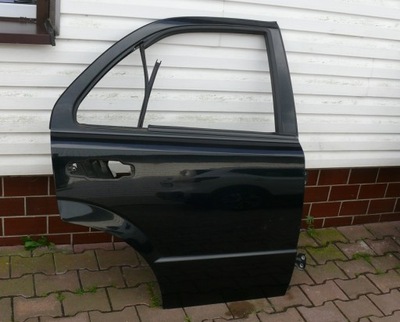 Двері правий задня kia sorento i 02-07 eb фото №1