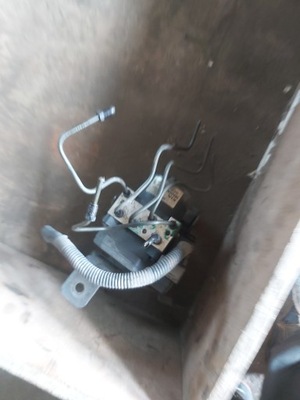 Насос abs kia carnival фото №1