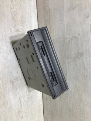 Skoda octavia iii mk3 5e 2016 чейнджер модуль фото №1